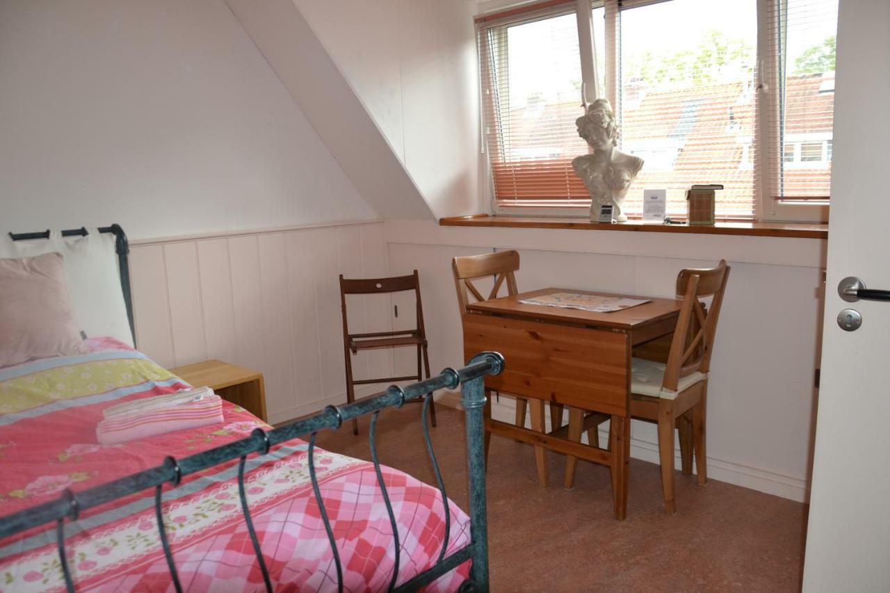 B&B Macbed Checkin-Time 1700-1800 Or Request Before You Book Alkmaar Luaran gambar